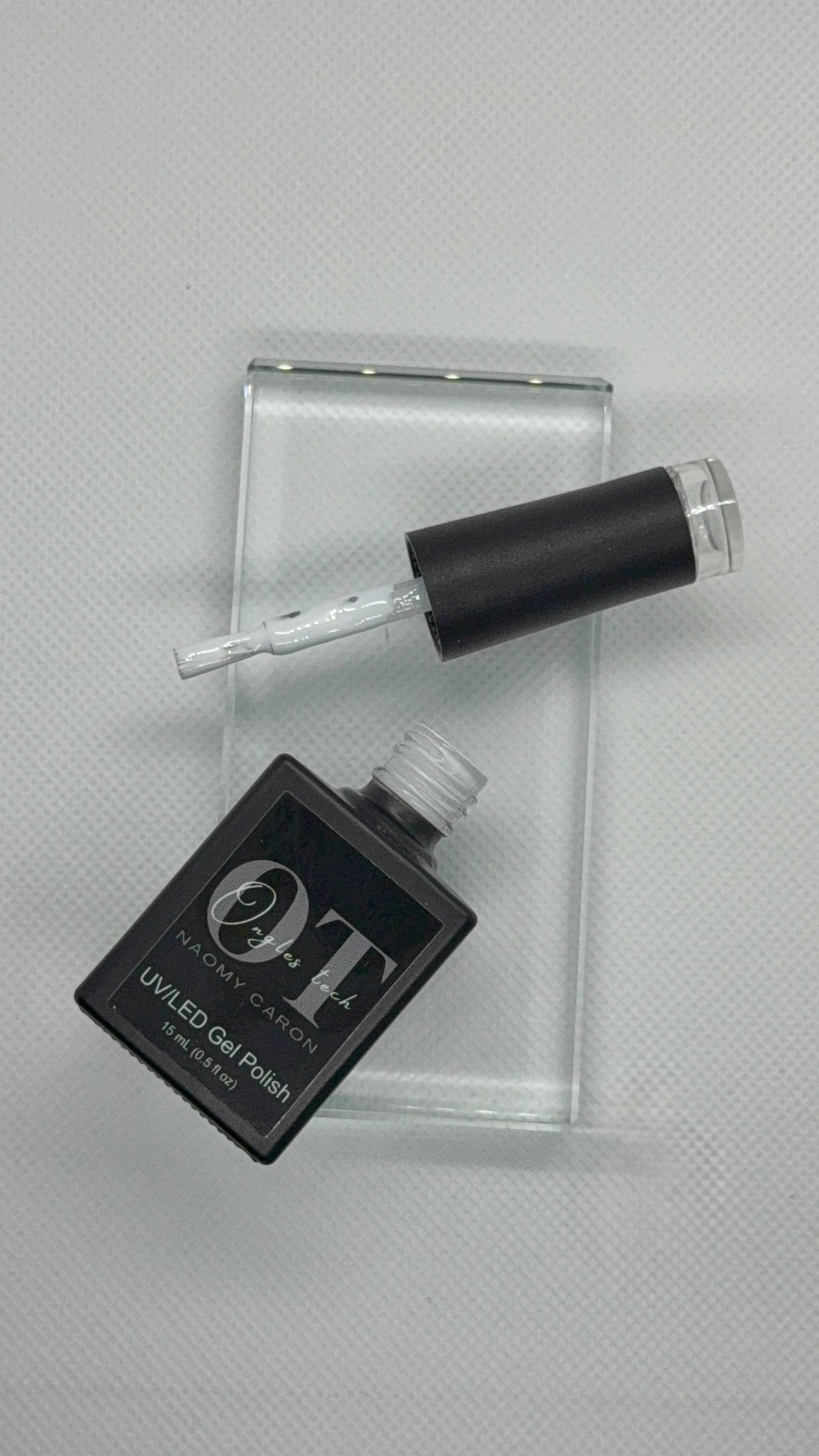 Gel polish guimauve