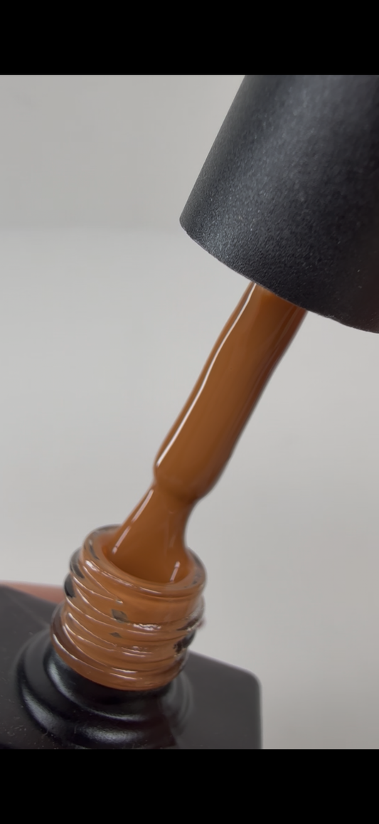 Vernis gel latte au caramel