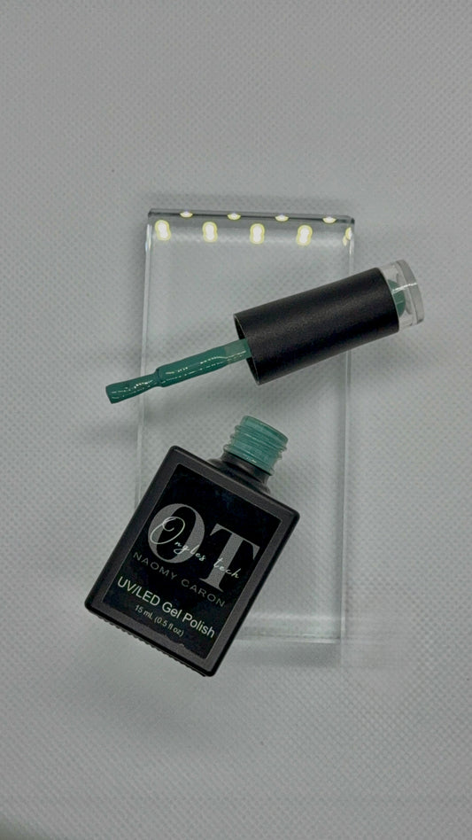Gel polish eucalyptus