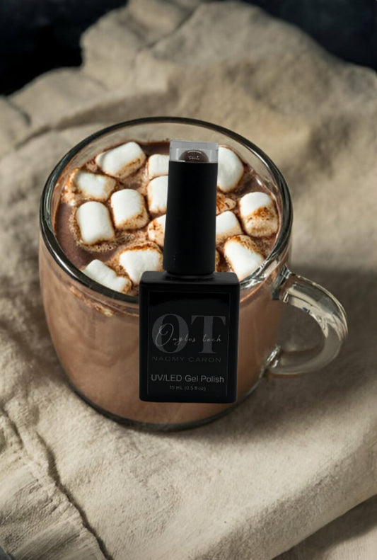 Gel polish chocolat chaud