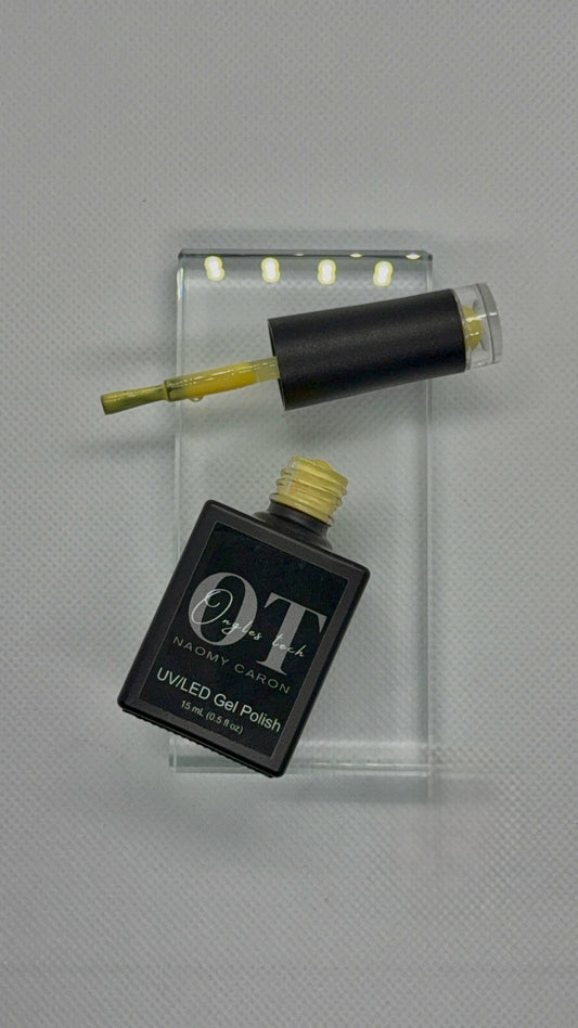 Gel polish banane
